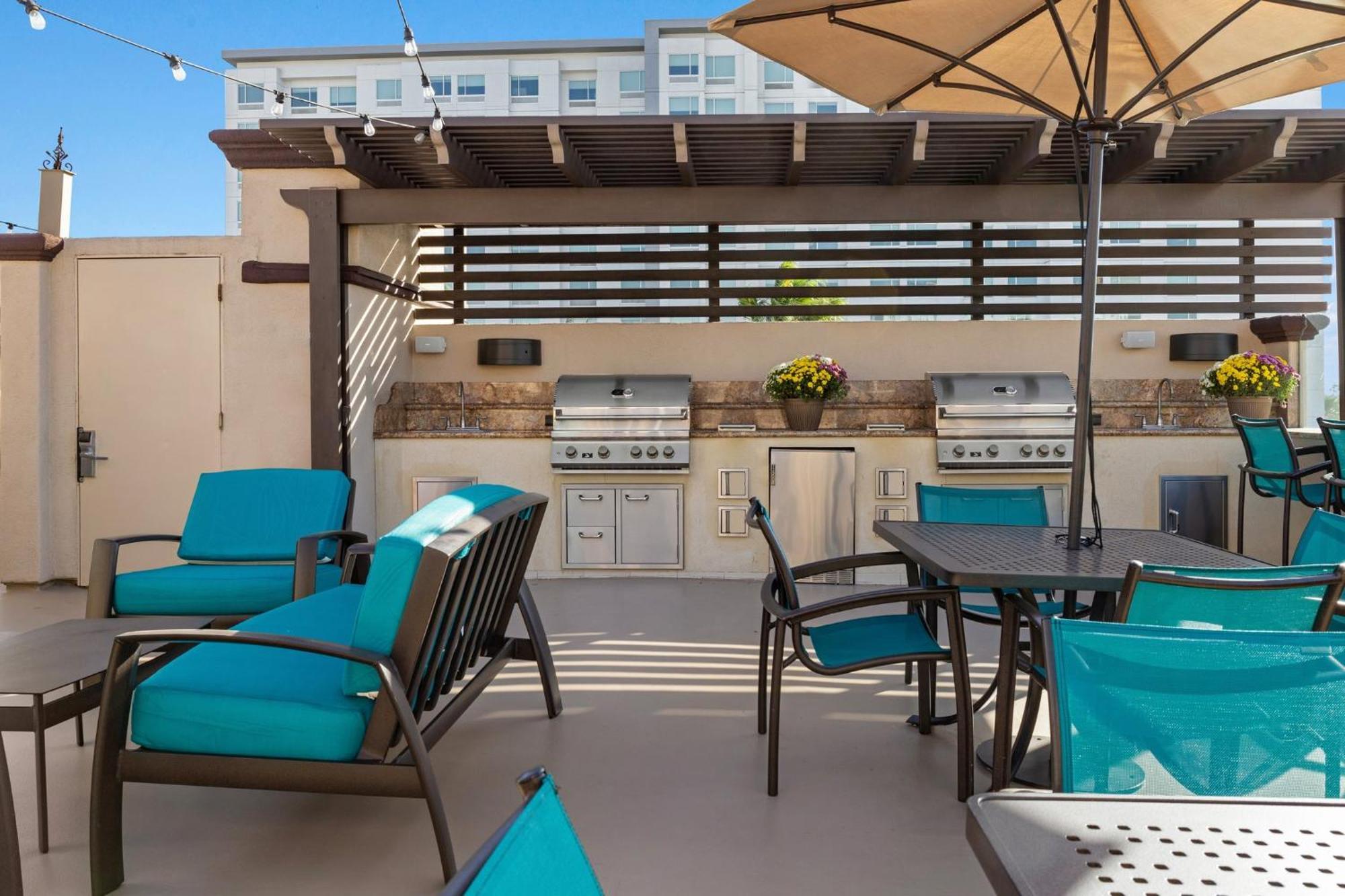 Peacock Suites Anaheim Exterior foto