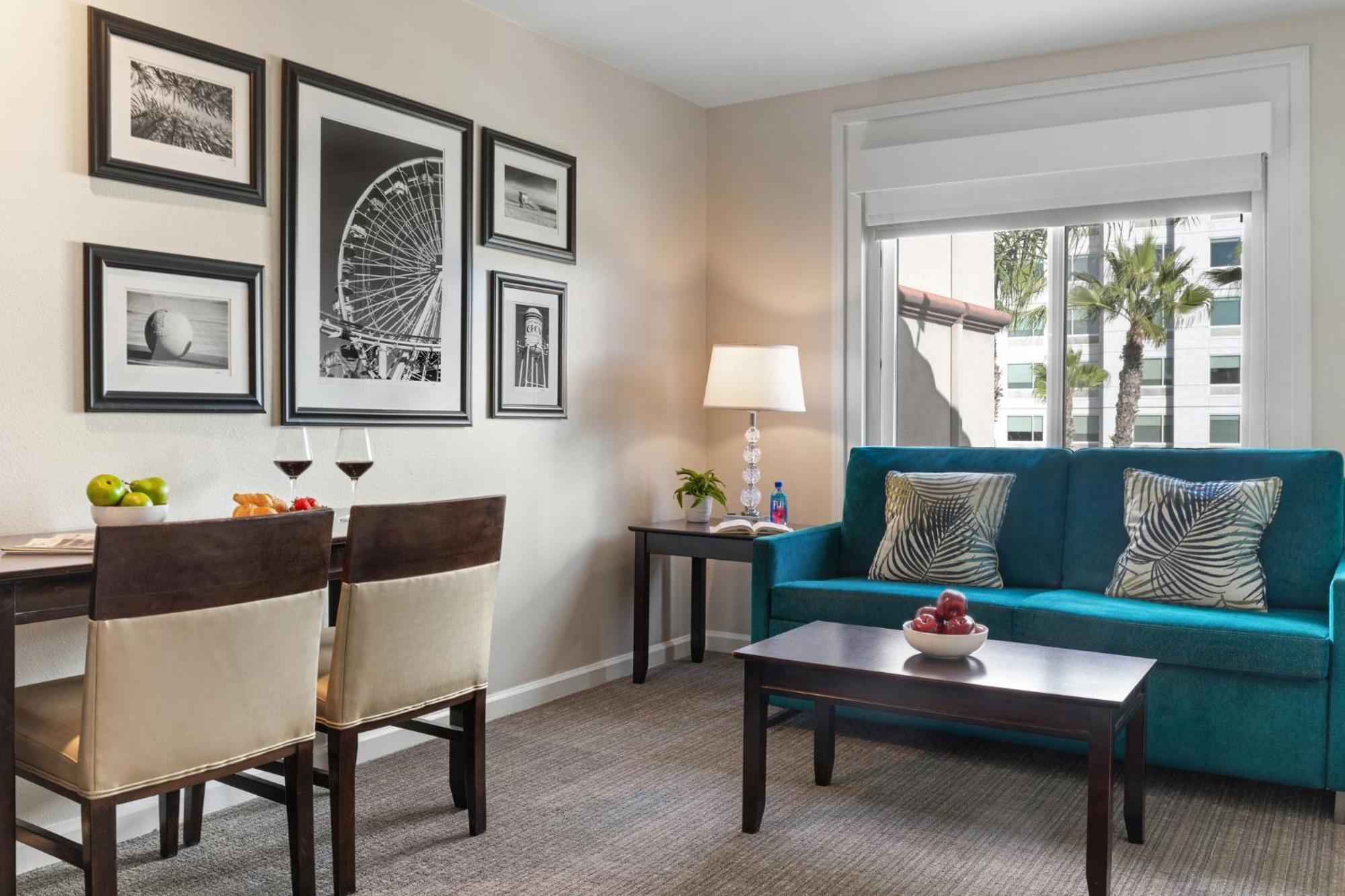 Peacock Suites Anaheim Exterior foto