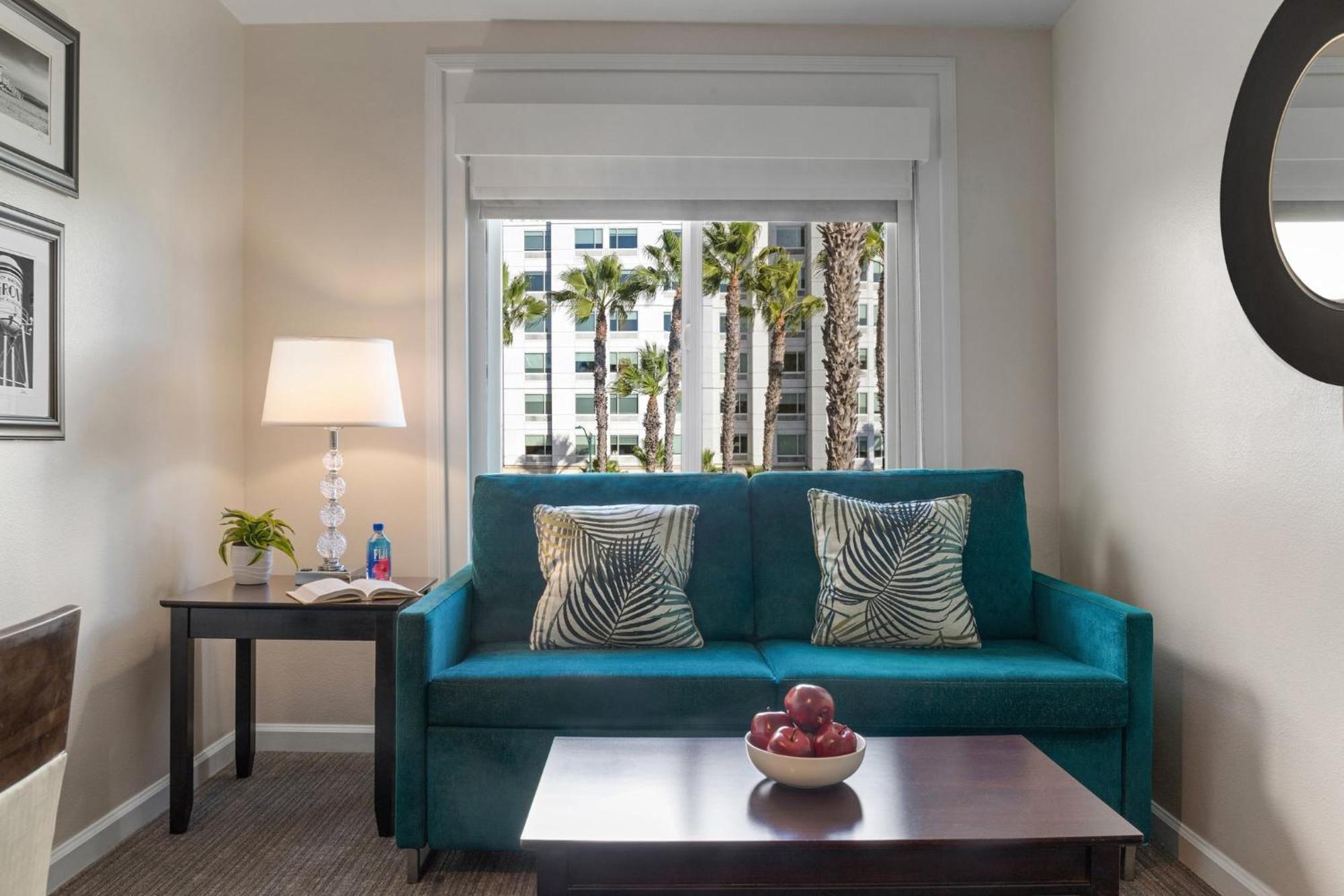 Peacock Suites Anaheim Exterior foto