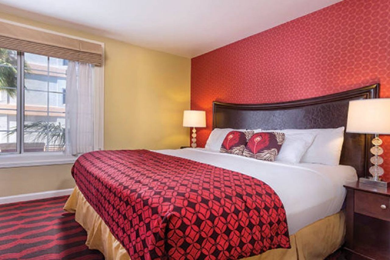 Peacock Suites Anaheim Exterior foto